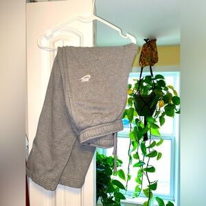 Size M- Women’s Nike Lounge Sweatpants